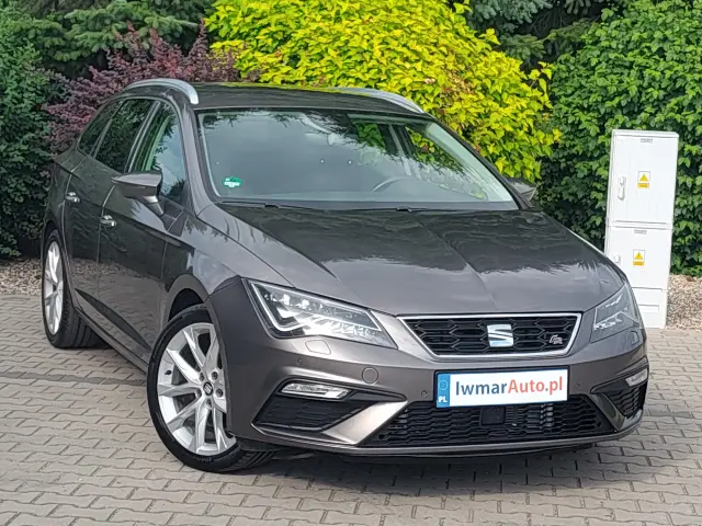 SEAT Leon FR Black S&S