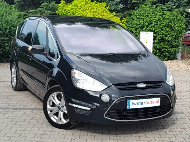 FORD S-Max Titanium